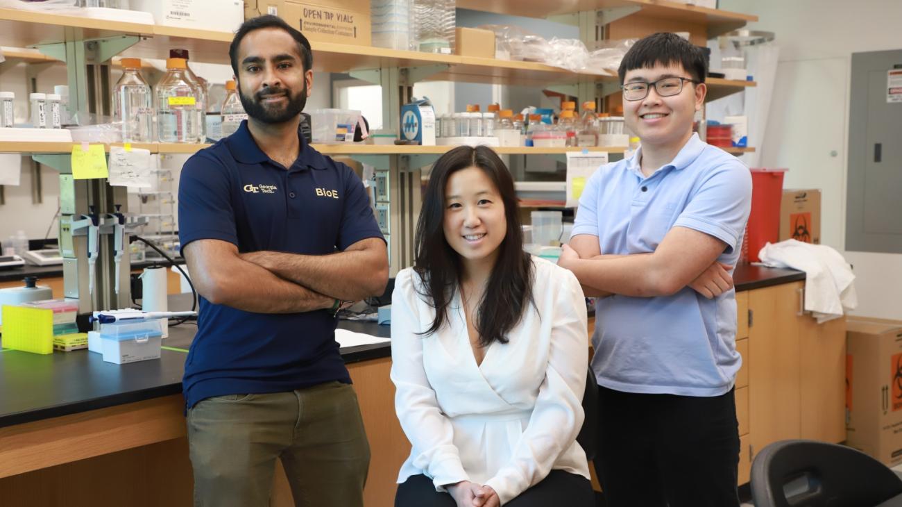 Photo of Dr. Leslie Chan and her two graduate students (l to r): Vishal Manickam and Khoi Le