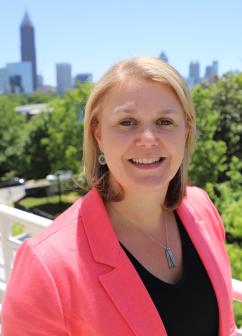 Photo of Lisa Zuba