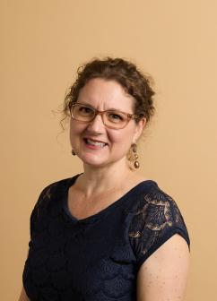 Photo of Carolyn Yeago