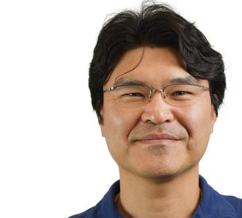 Sung Jin Park headshot