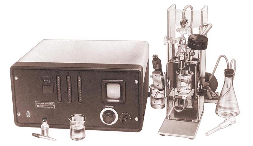 Black and white photo of the Model A Coulter Counter, the first commercial Coulter Counter.